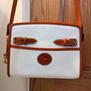 Authentic vintage rare like-new Dooney & Bourke White pebbled leather crossbody